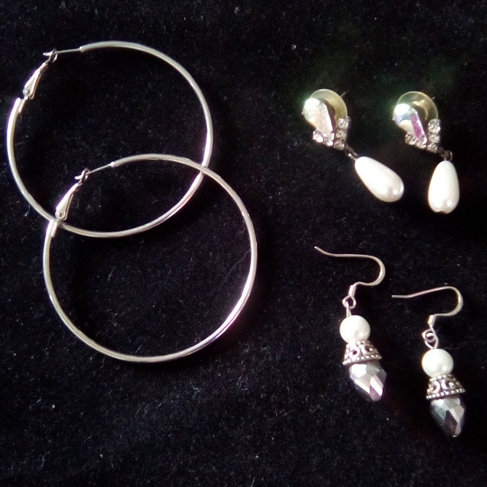 Lot of 3 Pairs Womens Earrings Silver Tone Hoops Faux Pearl Dangles Rhinestone - Picture 1 of 8
